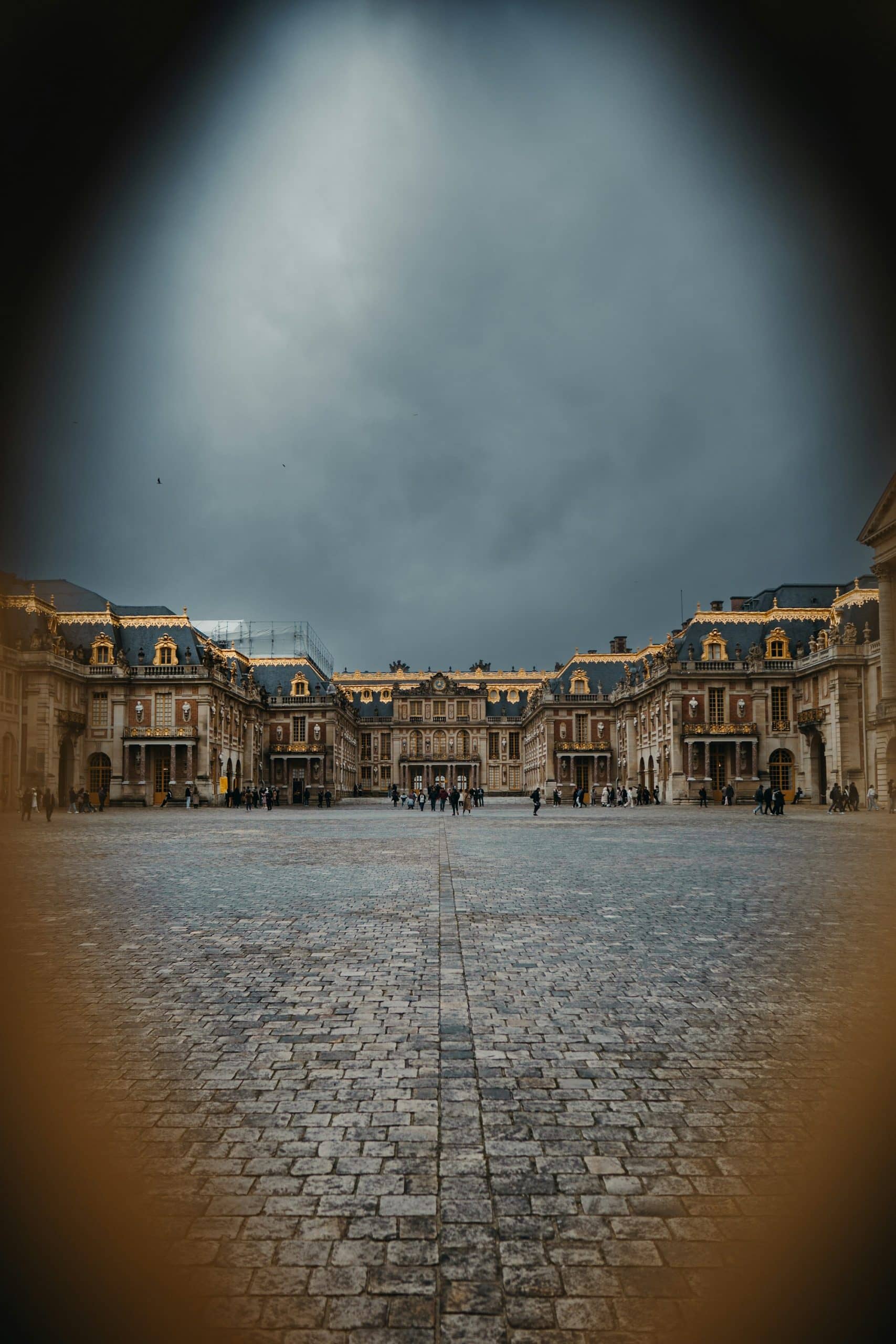 Château de Versailles sous le ciel